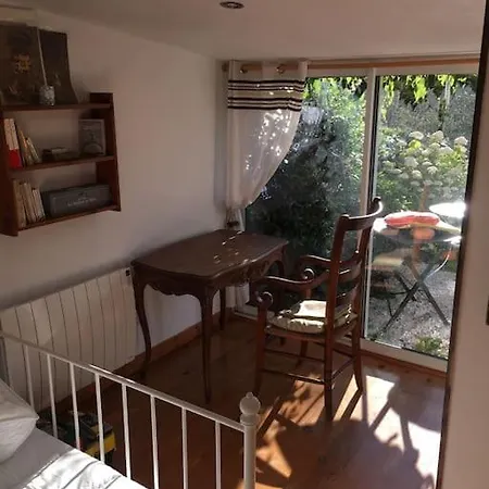 Studio Close Fourviere Very Quiet & Small Terrace Lägenhet Lyon
