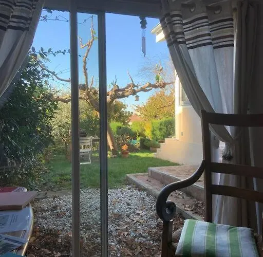 Studio Close Fourviere Very Quiet & Small Terrace Apartamento Lyon