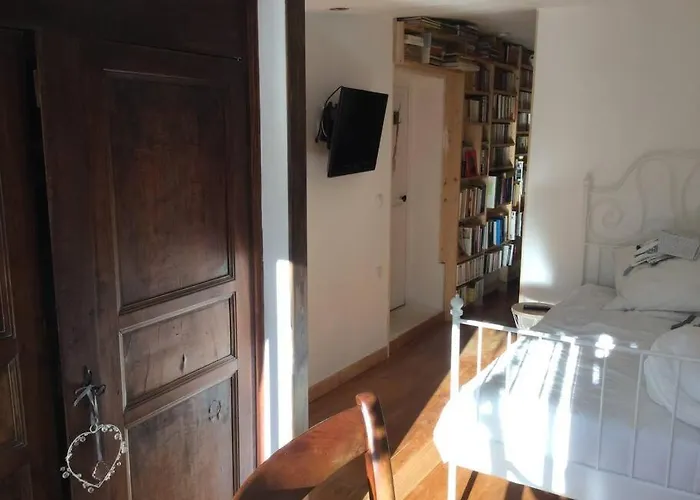 Studio Close Fourviere Very Quiet & Small Terrace Apartamento